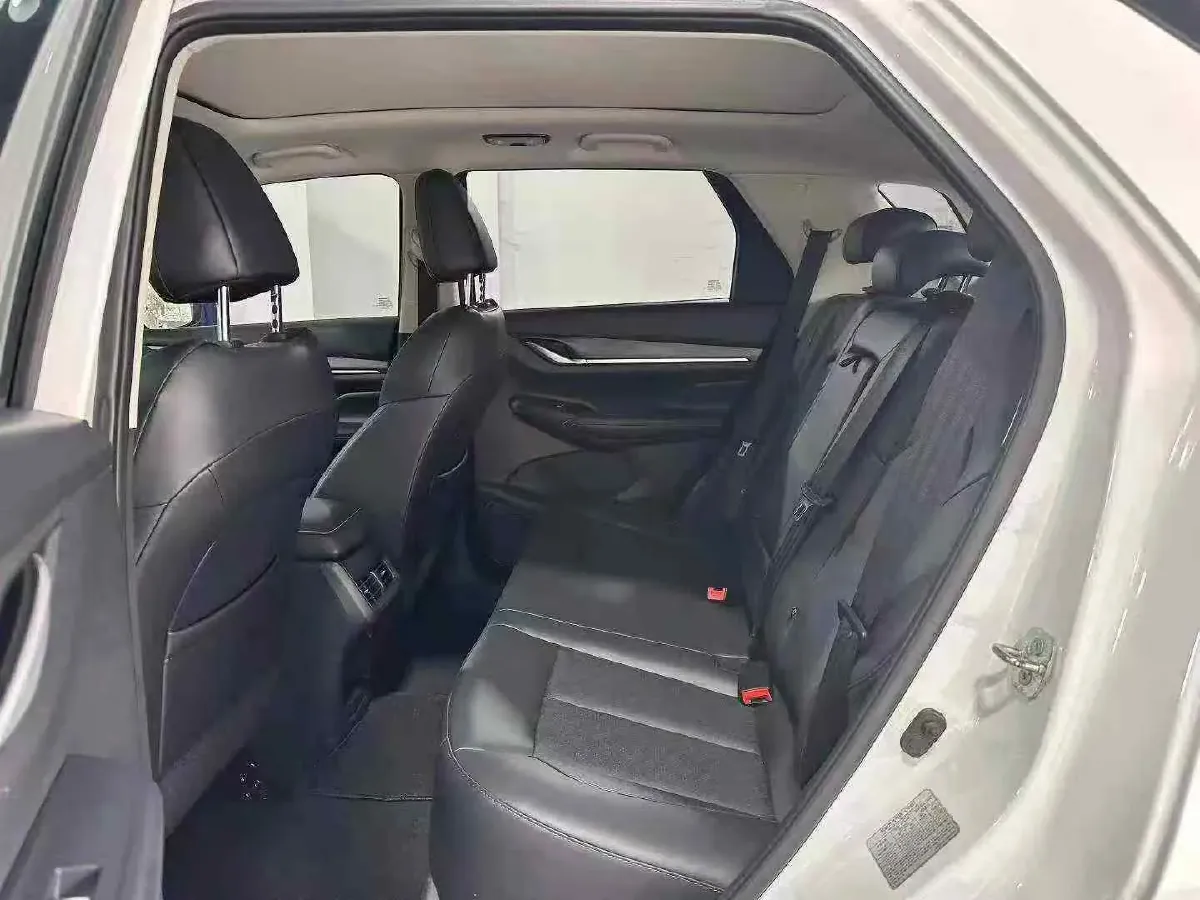2021 ChangAn CS55 Plus 1.5T 180HP L4 7DCT,autocango,china used car exporter,china ev exporter,chinese used car exporter,chinese used ev exporter