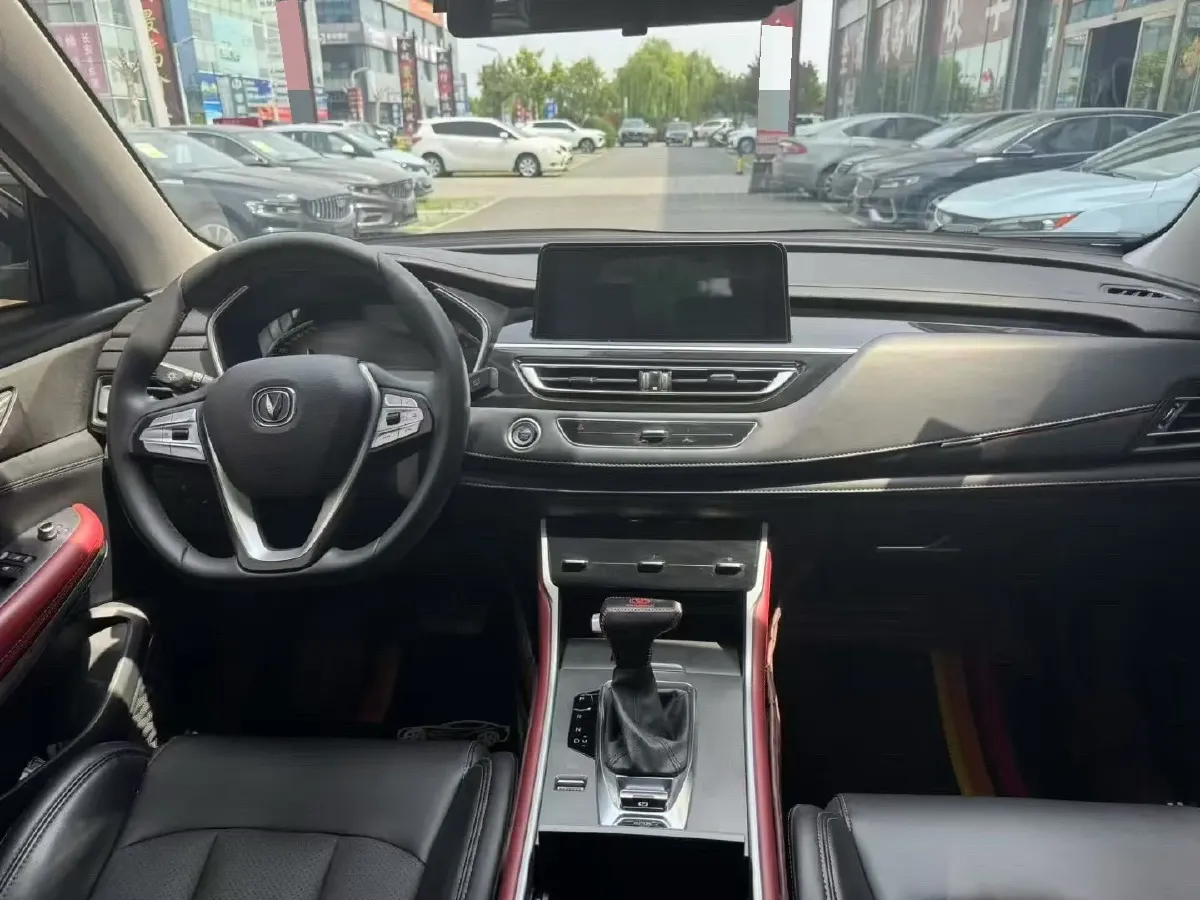 2022 ChangAn CS75 1.5T 180HP L4 7DCT,autocango,china used car exporter,china ev exporter,chinese used car exporter,chinese used ev exporter