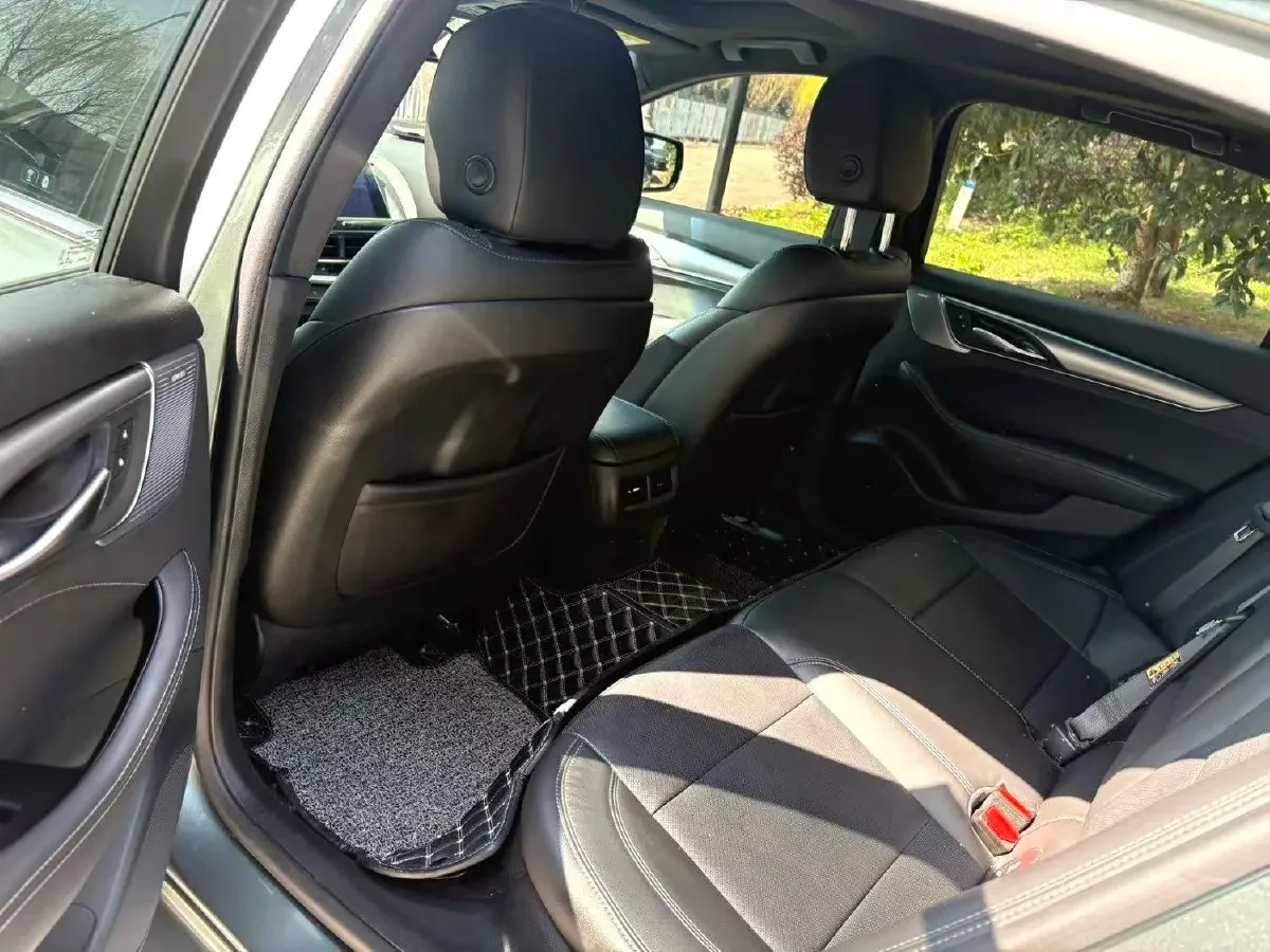 2023 Cadillac CT5 2.0T 237HP L4 10AT,autocango,china used car exporter,china ev exporter,chinese used car exporter,chinese used ev exporter