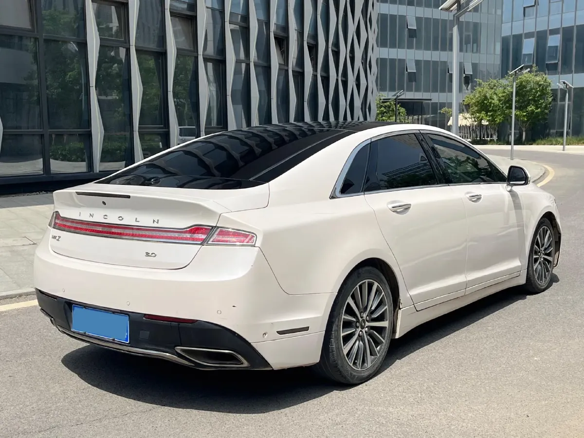 2019 BMW X2 1.5T 140HP L3 7DCT,autocango,china used car exporter,china ev exporter,chinese used car exporter,chinese used ev exporter