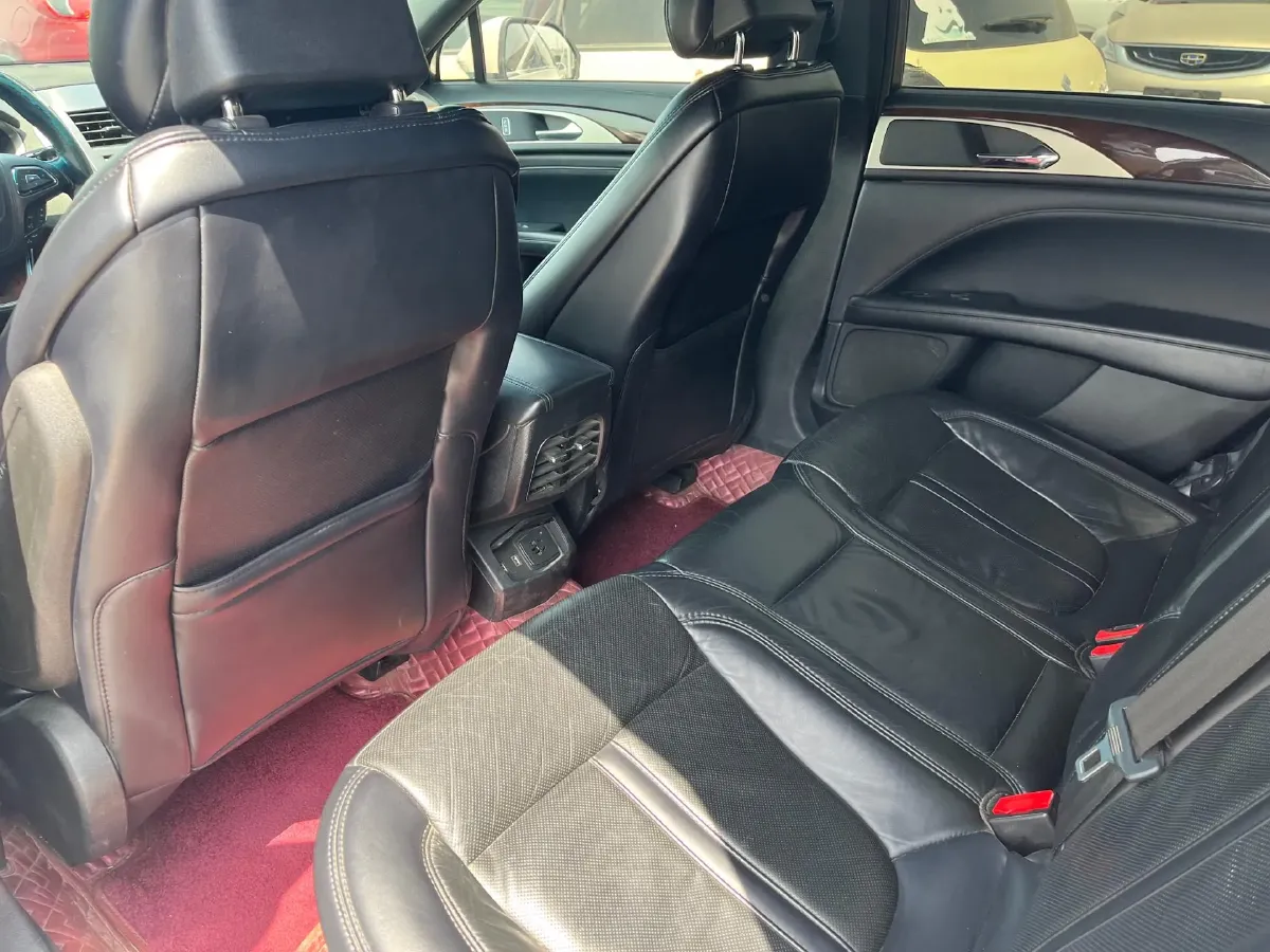 2019 BMW X2 1.5T 140HP L3 7DCT,autocango,china used car exporter,china ev exporter,chinese used car exporter,chinese used ev exporter