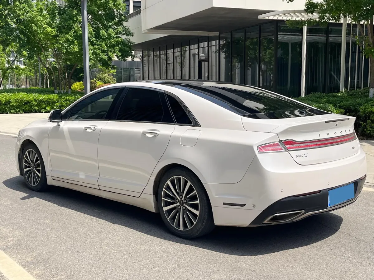 2019 BMW X2 1.5T 140HP L3 7DCT,autocango,china used car exporter,china ev exporter,chinese used car exporter,chinese used ev exporter