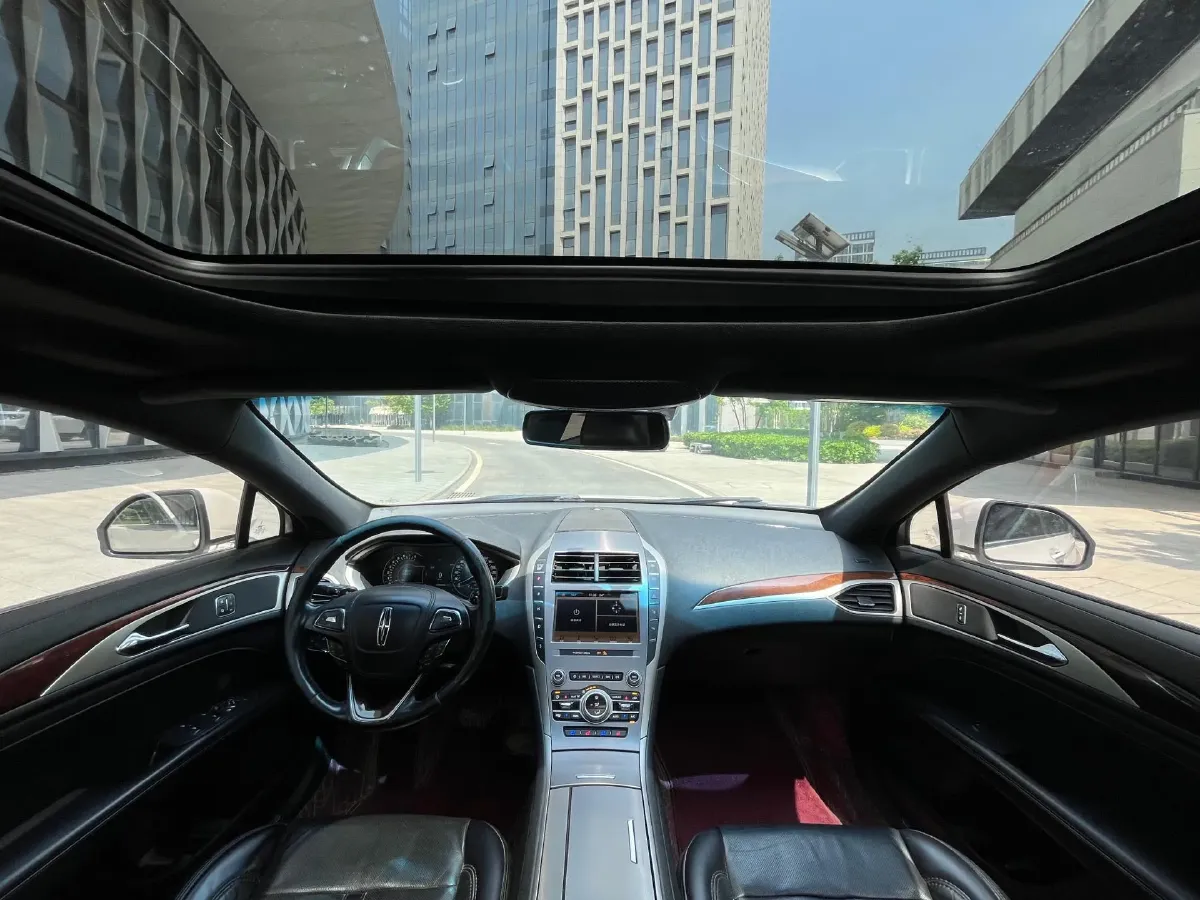 2019 BMW X2 1.5T 140HP L3 7DCT,autocango,china used car exporter,china ev exporter,chinese used car exporter,chinese used ev exporter