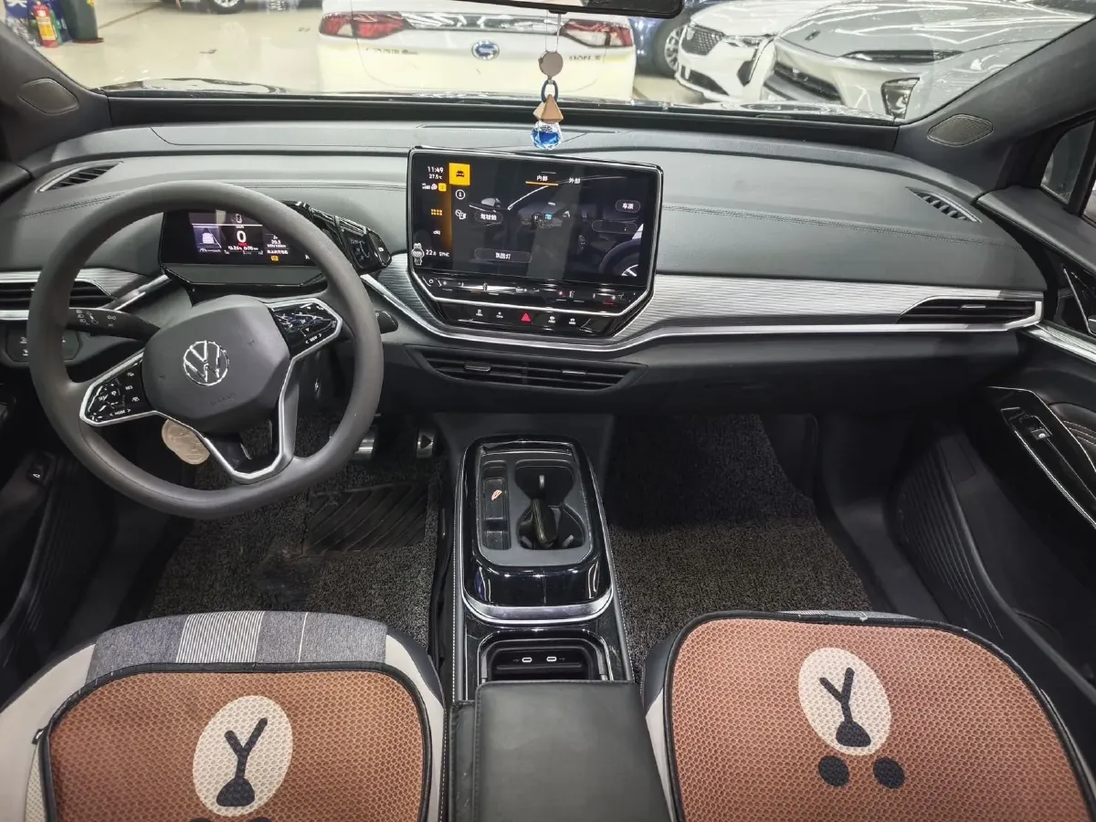 2022 Chevrolet Menlo BEV 61.1KWH,autocango,china used car exporter,china ev exporter,chinese used car exporter,chinese used ev exporter