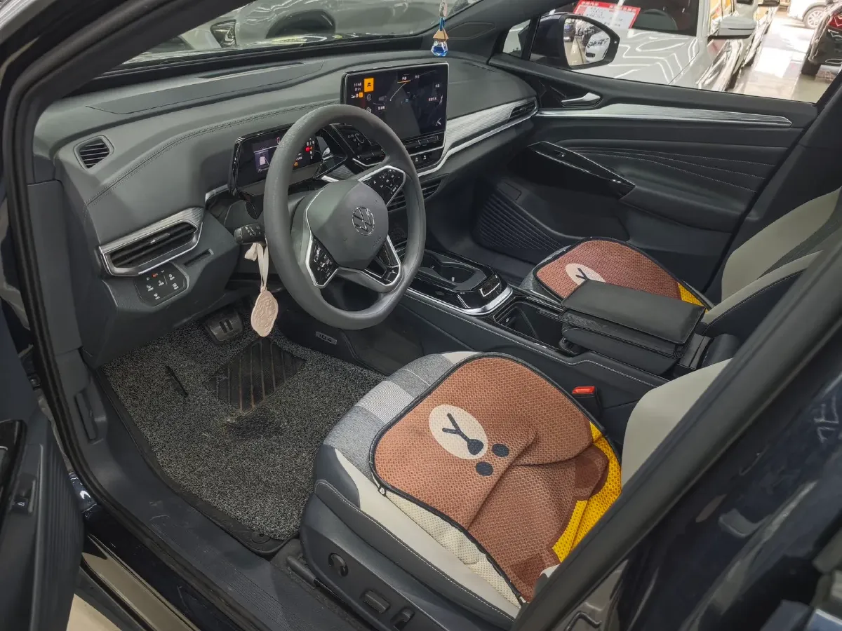 2022 Chevrolet Menlo BEV 61.1KWH,autocango,china used car exporter,china ev exporter,chinese used car exporter,chinese used ev exporter