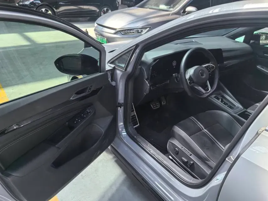 2023 Volkswagen Golf 1.4T 150HP L4 7DCT,autocango,china used car exporter,china ev exporter,chinese used car exporter,chinese used ev exporter