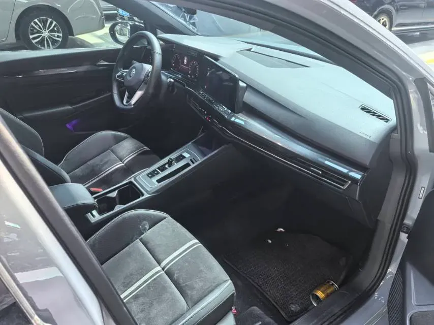 2023 Volkswagen Golf 1.4T 150HP L4 7DCT,autocango,china used car exporter,china ev exporter,chinese used car exporter,chinese used ev exporter