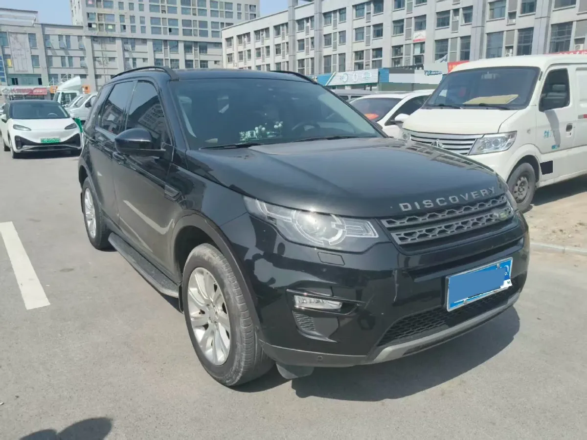 2018 Land Rover Discovery Sport 2.0T 241HP L4 9AT,autocango,china used car exporter,china ev exporter,chinese used car exporter,chinese used ev exporter