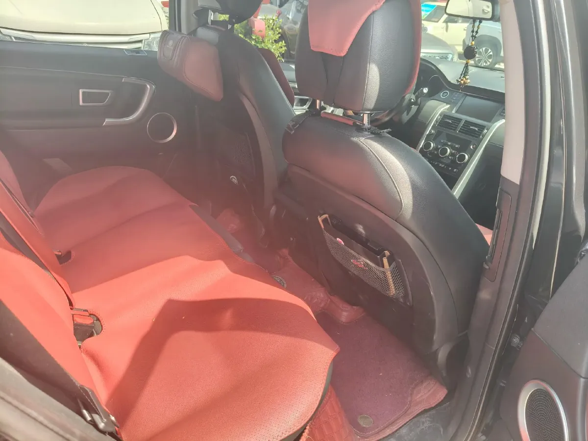 2018 Land Rover Discovery Sport 2.0T 241HP L4 9AT,autocango,china used car exporter,china ev exporter,chinese used car exporter,chinese used ev exporter