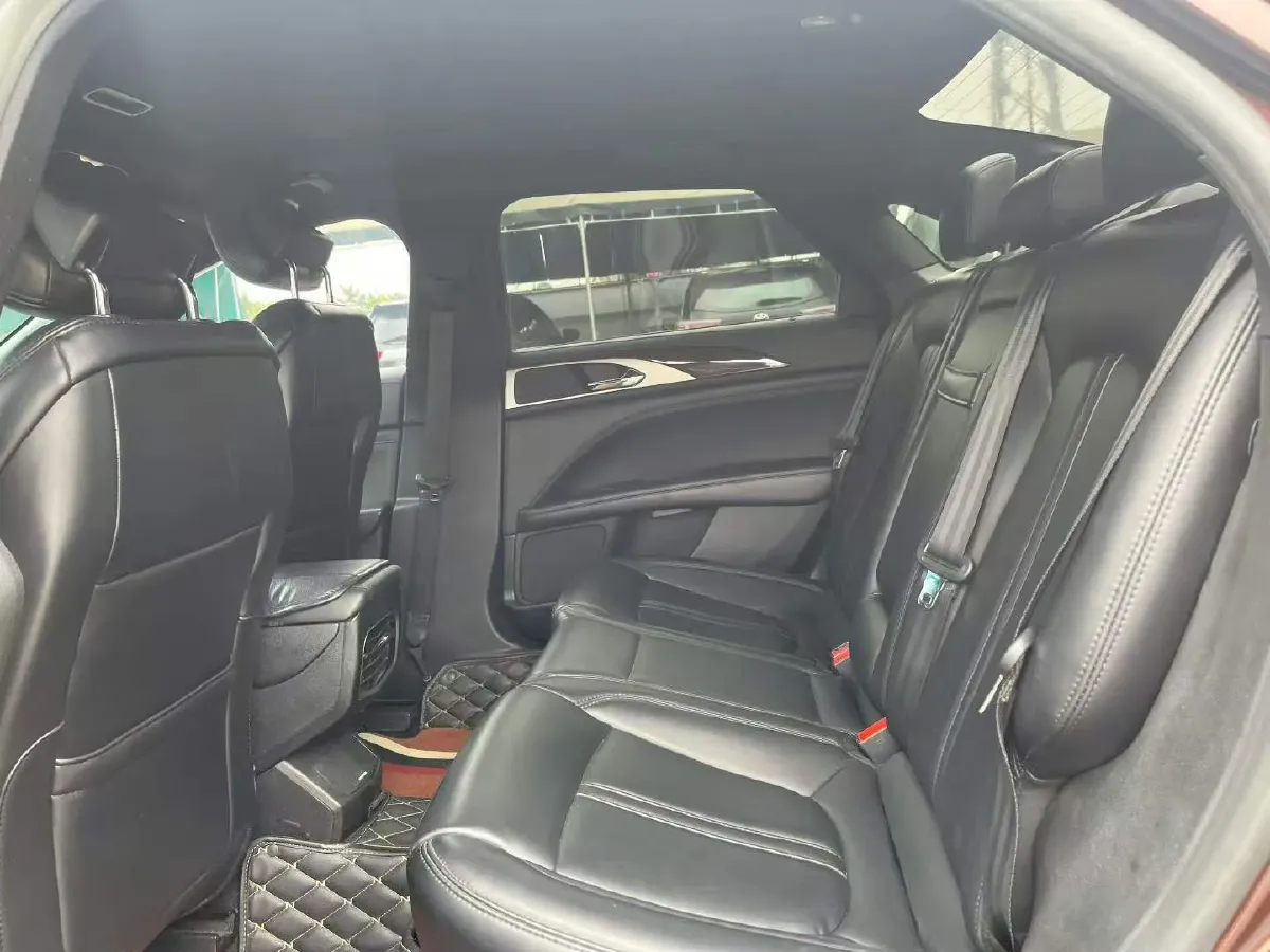 2019 BMW X2 1.5T 140HP L3 7DCT,autocango,china used car exporter,china ev exporter,chinese used car exporter,chinese used ev exporter