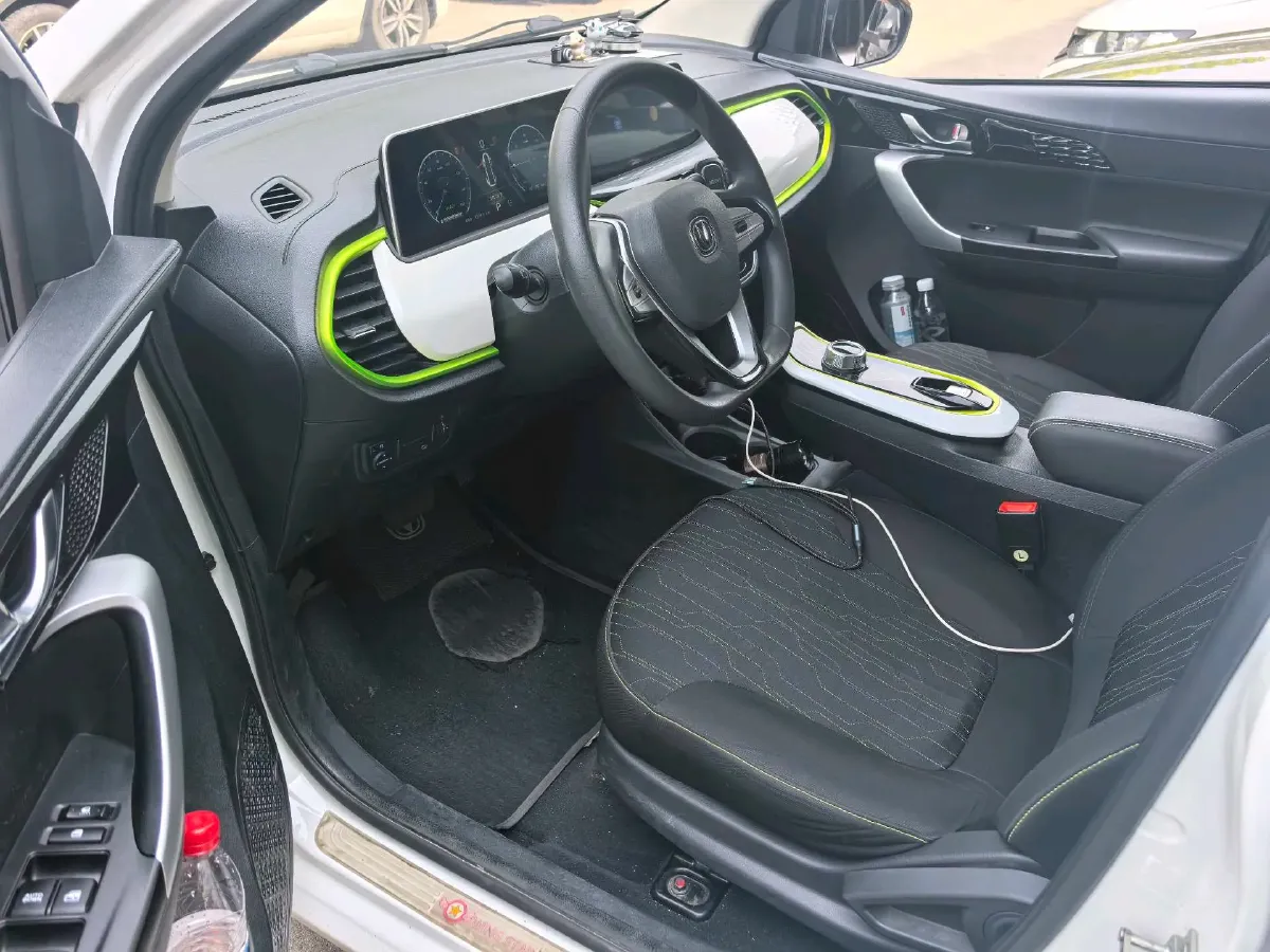 2020 ChangAn BenBen E-Star BEV 32.2KWH,autocango,china used car exporter,china ev exporter,chinese used car exporter,chinese used ev exporter