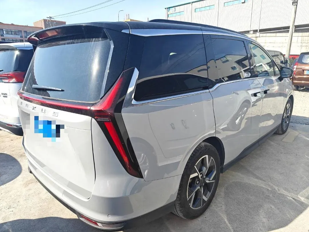 2023 MAXUS Interstellar 2.0T 218HP L4 8AT,autocango,china used car exporter,china ev exporter,chinese used car exporter,chinese used ev exporter