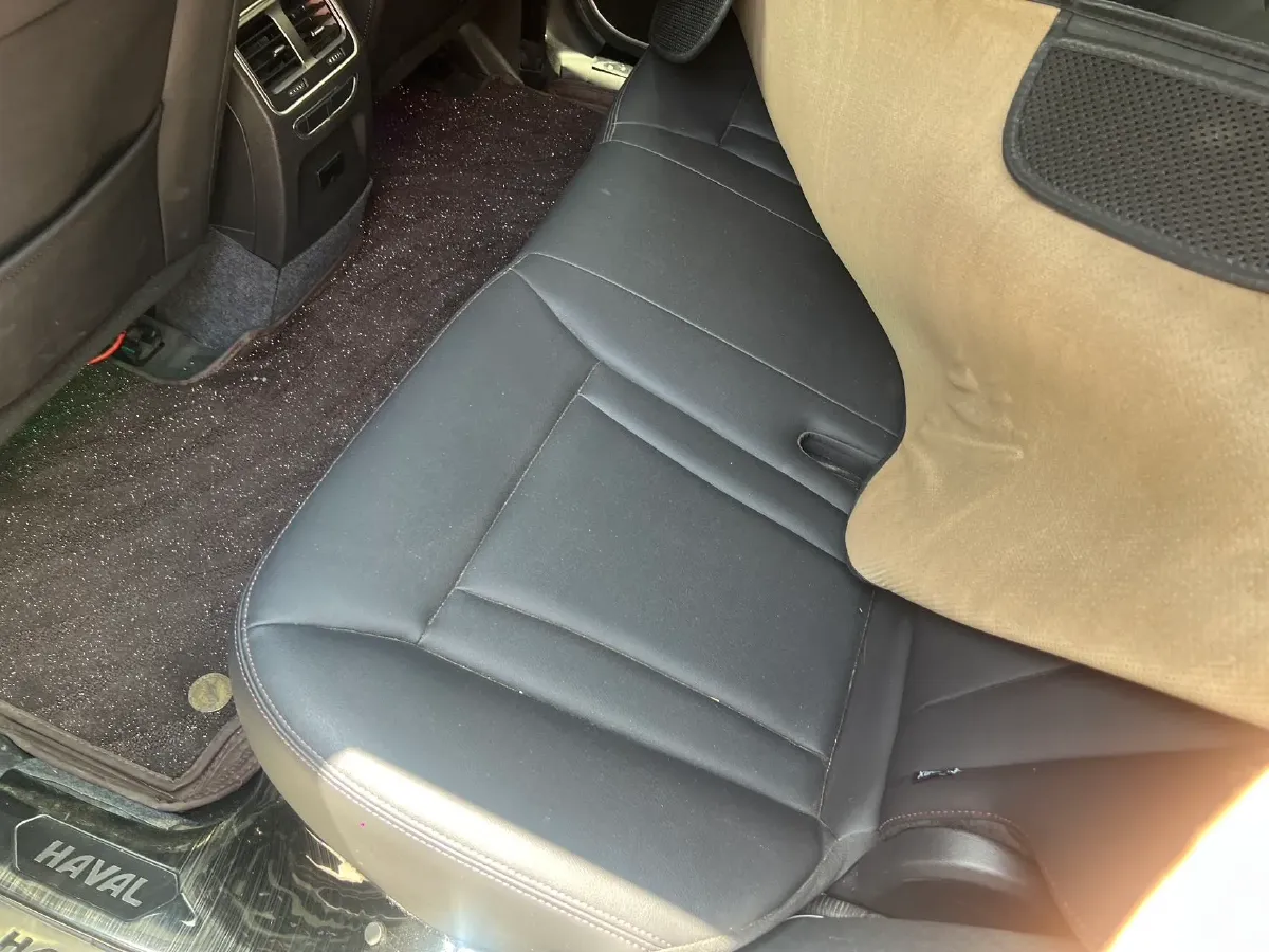 2019 Haval H6 Coupe 1.5T 169HP L4 7DCT,autocango,china used car exporter,china ev exporter,chinese used car exporter,chinese used ev exporter