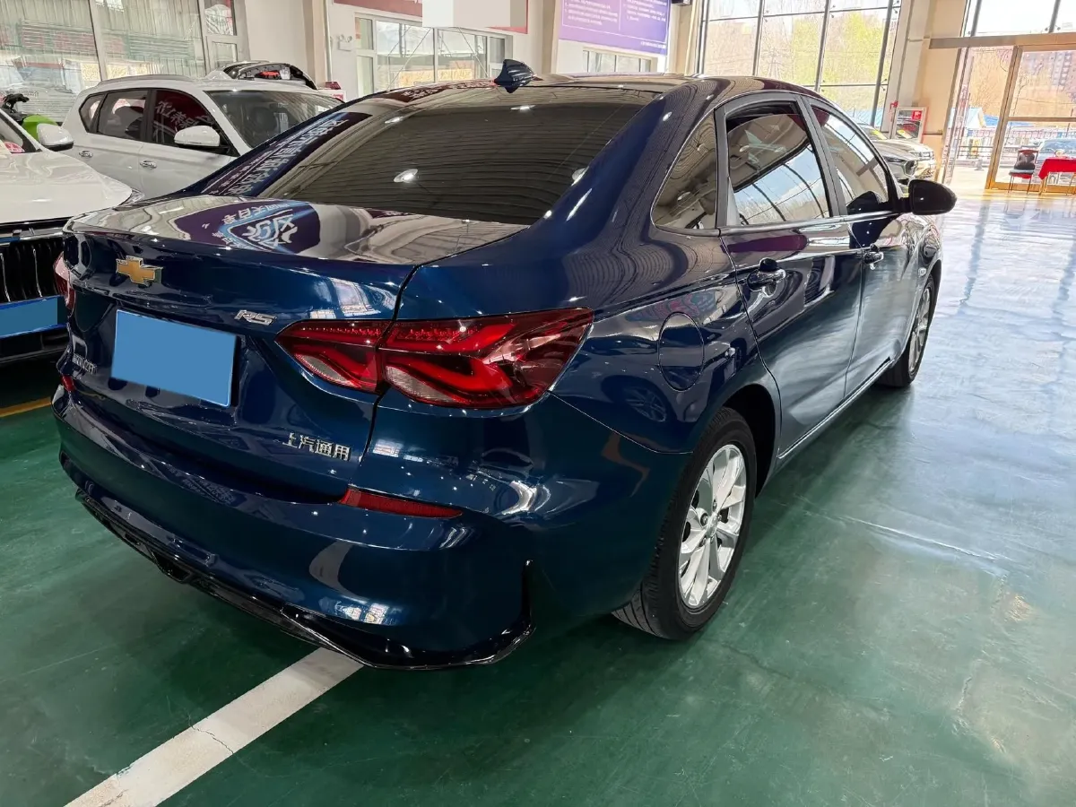 2023 Chevrolet Monza 1.5L 113HP L4 6DCT,autocango,china used car exporter,china ev exporter,chinese used car exporter,chinese used ev exporter
