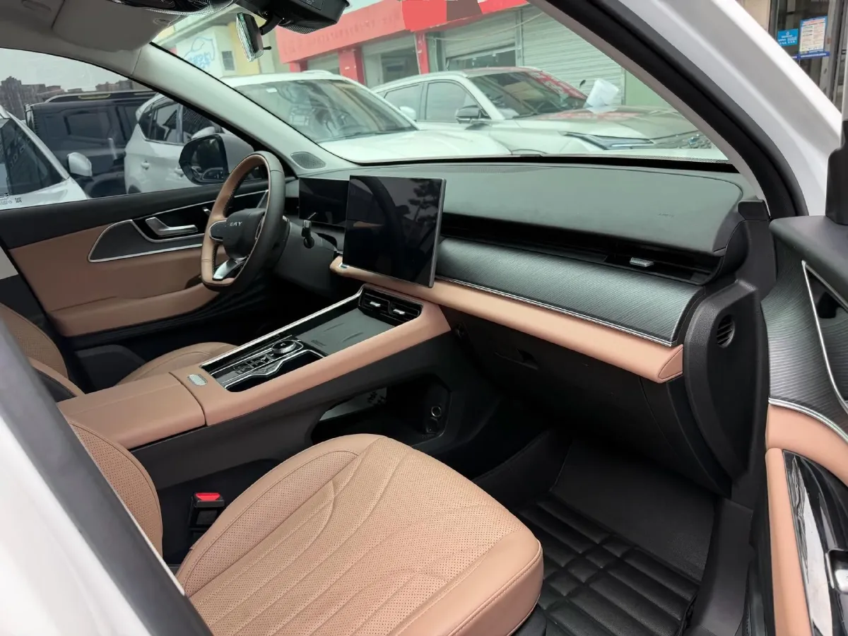 2024 Chery Tiggo8L 2.0T 254HP L4 8AT,autocango,china used car exporter,china ev exporter,chinese used car exporter,chinese used ev exporter