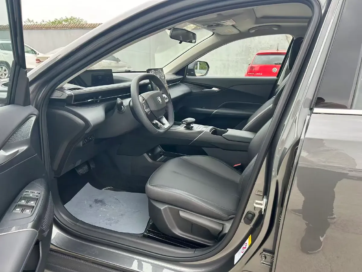 2025 ChangAn Eado 1.5T 192HP L4 7DCT,autocango,china used car exporter,china ev exporter,chinese used car exporter,chinese used ev exporter