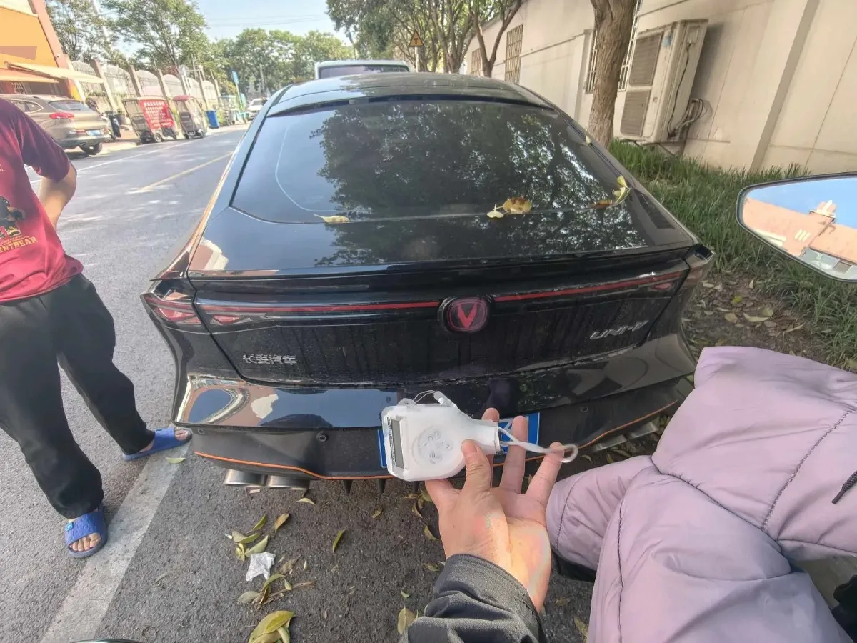 2025 ChangAn UNI-V 1.5T 192HP L4 7DCT,autocango,china used car exporter,china ev exporter,chinese used car exporter,chinese used ev exporter