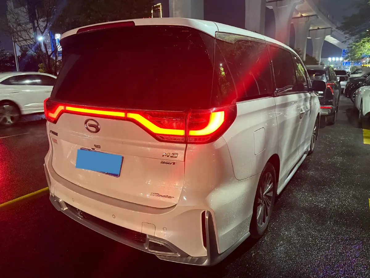 2021 GAC Trumpchi M8 2.0T 252HP L4 8AT,autocango,china used car exporter,china ev exporter,chinese used car exporter,chinese used ev exporter