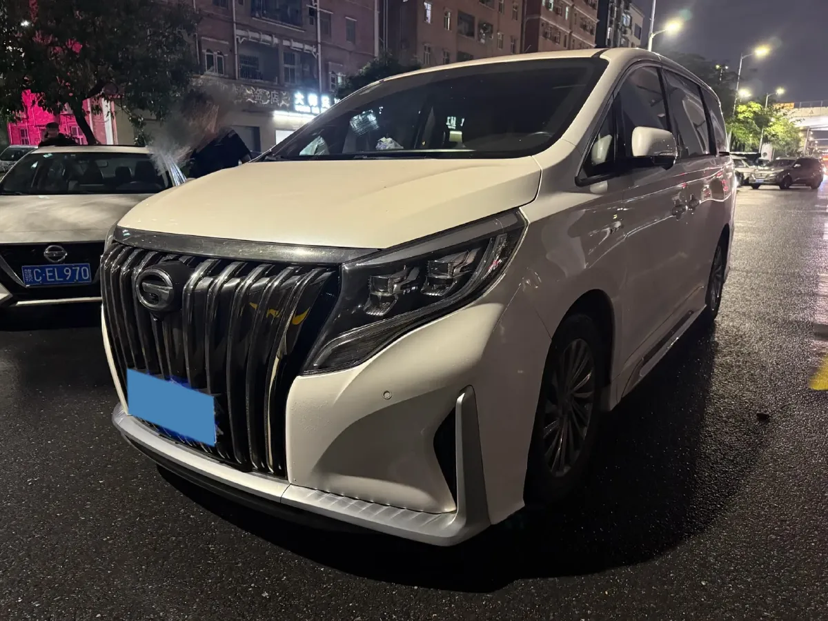 2021 GAC Trumpchi M8 2.0T 252HP L4 8AT,autocango,china used car exporter,china ev exporter,chinese used car exporter,chinese used ev exporter