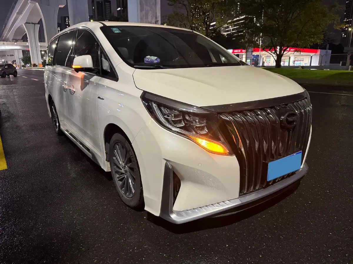 2021 GAC Trumpchi M8 2.0T 252HP L4 8AT,autocango,china used car exporter,china ev exporter,chinese used car exporter,chinese used ev exporter