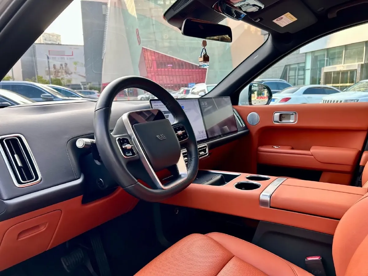 2022 Li L9 Range Extended 154HP REEV 42.6KWH,autocango,china used car exporter,china ev exporter,chinese used car exporter,chinese used ev exporter