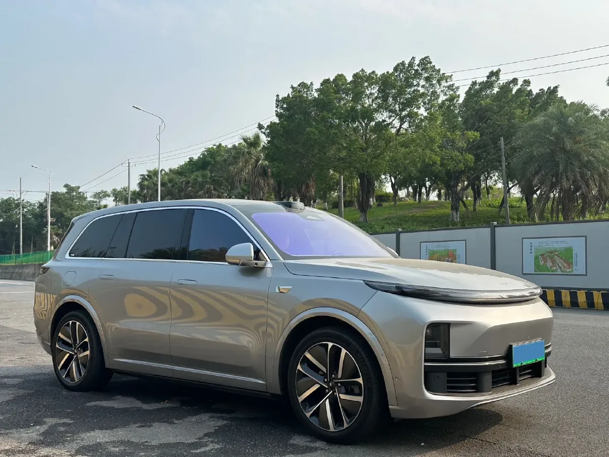 2022 Li L9 Range Extended 154HP REEV 42.6KWH,autocango,china used car exporter,china ev exporter,chinese used car exporter,chinese used ev exporter
