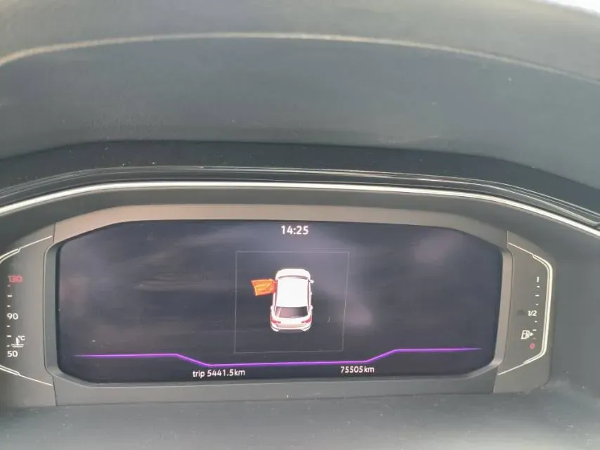 2022 Volkswagen T-Roc 1.4T 150HP L4 7DCT,autocango,china used car exporter,china ev exporter,chinese used car exporter,chinese used ev exporter