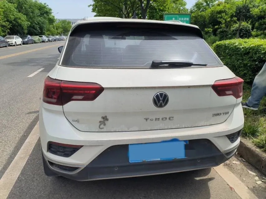 2022 Volkswagen T-Roc 1.4T 150HP L4 7DCT,autocango,china used car exporter,china ev exporter,chinese used car exporter,chinese used ev exporter