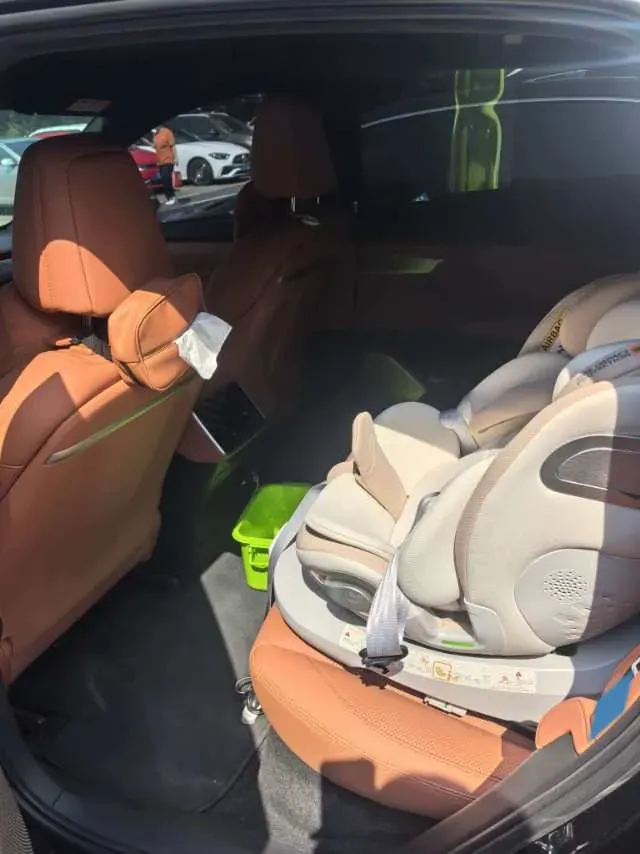 2024 ONVO L60 BEV 60KWH,autocango,china used car exporter,china ev exporter,chinese used car exporter,chinese used ev exporter