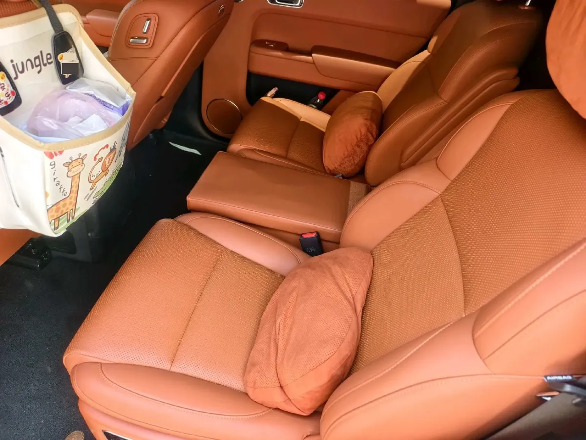 2022 Li L9 Range Extended 154HP REEV 42.6KWH,autocango,china used car exporter,china ev exporter,chinese used car exporter,chinese used ev exporter