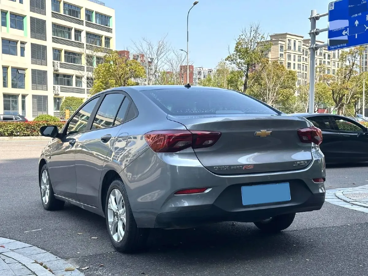 2021 Chevrolet Cavalier 1.0T 125HP L3 6AT,autocango,china used car exporter,china ev exporter,chinese used car exporter,chinese used ev exporter