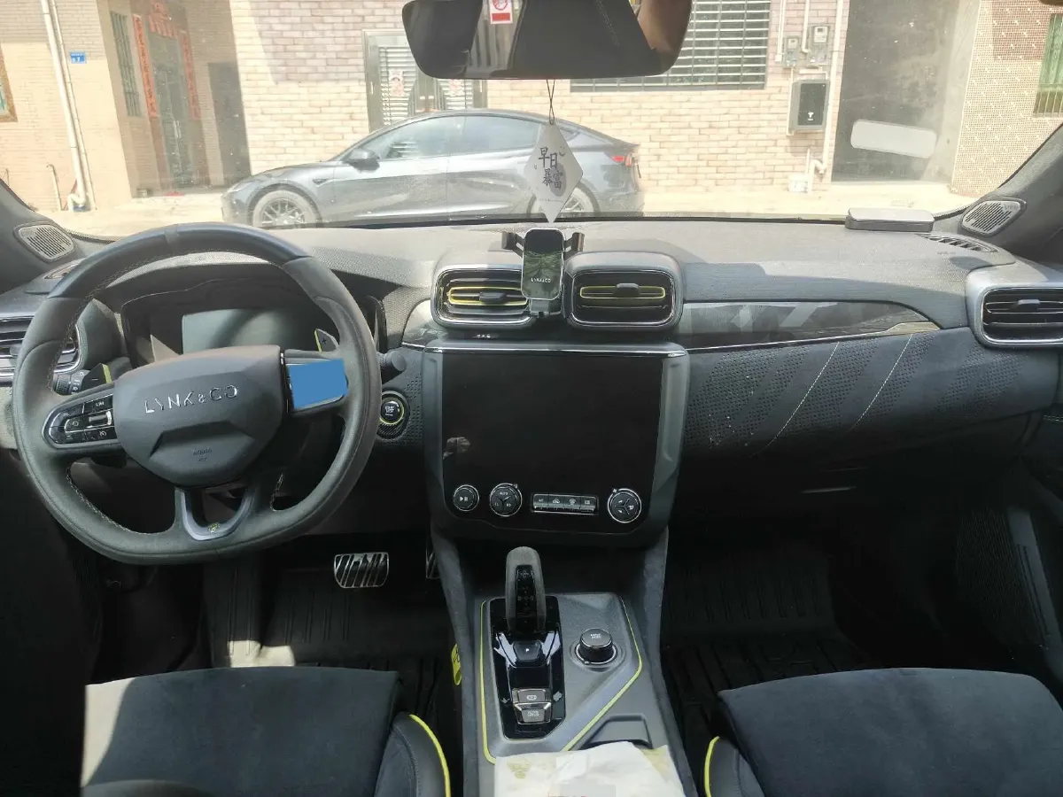 2021 LYNK&CO 03 2.0T 254HP L4 8AT,autocango,china used car exporter,china ev exporter,chinese used car exporter,chinese used ev exporter