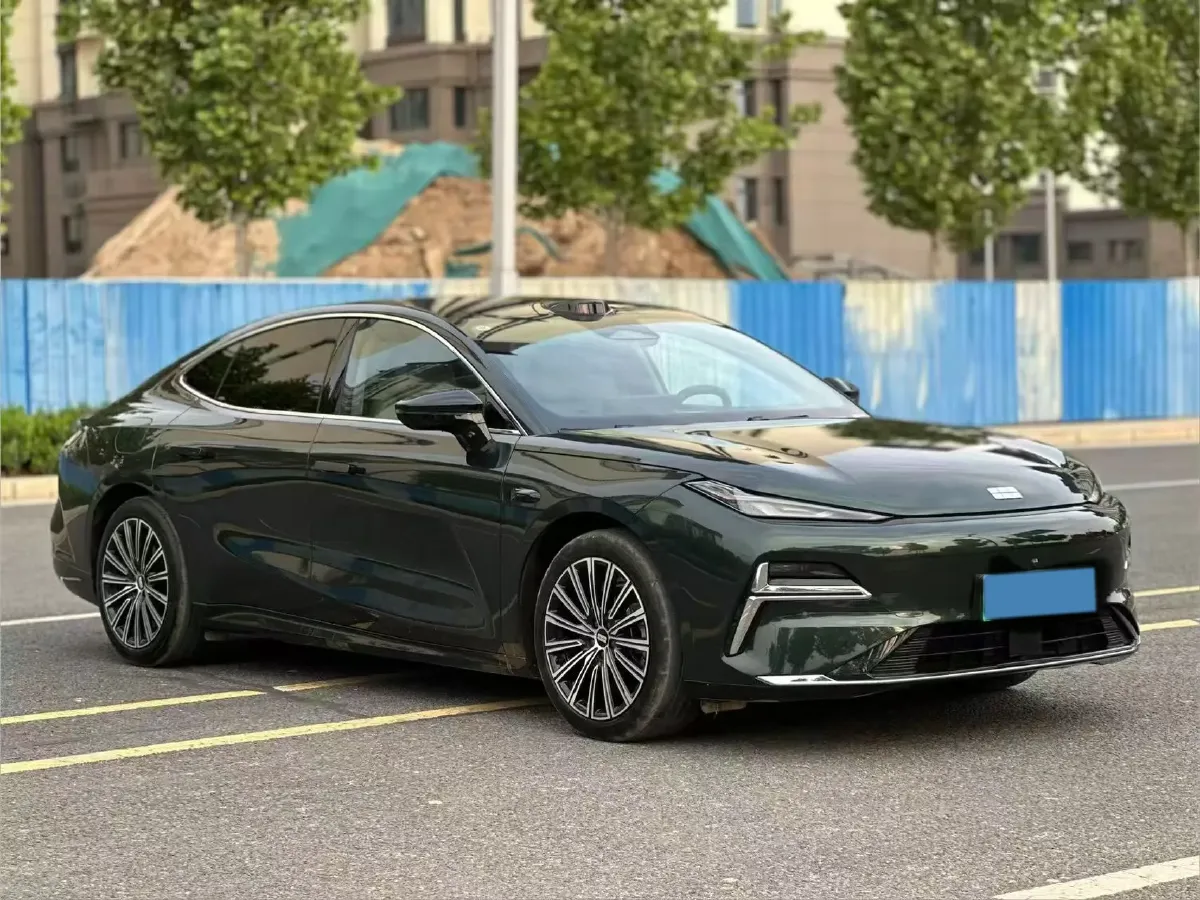 2025 Geely Galaxy Starshine 8 1.5T 163HP L4 3DHT PHEV 27.69KWH,autocango,china used car exporter,china ev exporter,chinese used car exporter,chinese used ev exporter