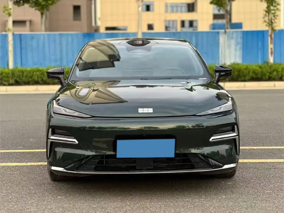 2025 Geely Galaxy Starshine 8 1.5T 163HP L4 3DHT PHEV 27.69KWH,autocango,china used car exporter,china ev exporter,chinese used car exporter,chinese used ev exporter