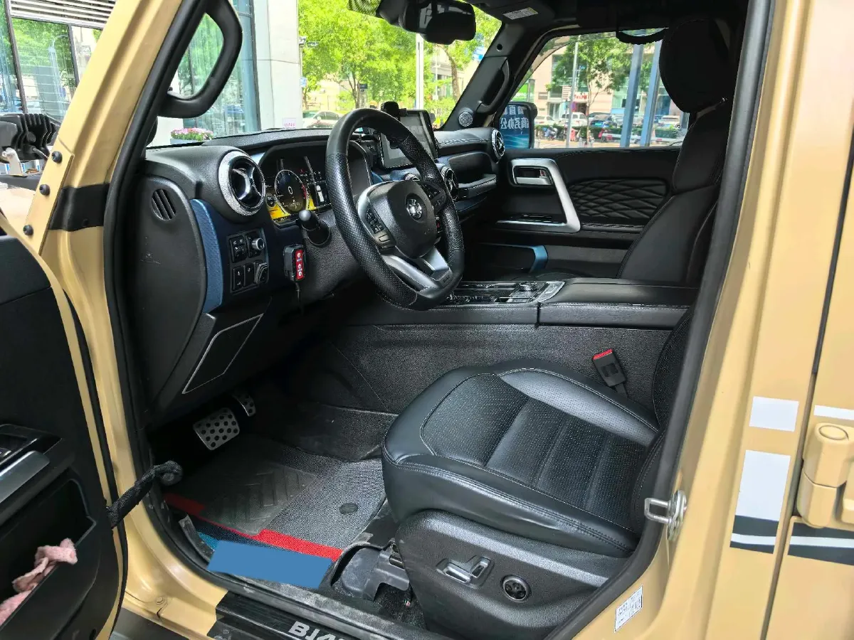 2021 Beijing BJ40 2.0T 224HP L4 8AT,autocango,china used car exporter,china ev exporter,chinese used car exporter,chinese used ev exporter