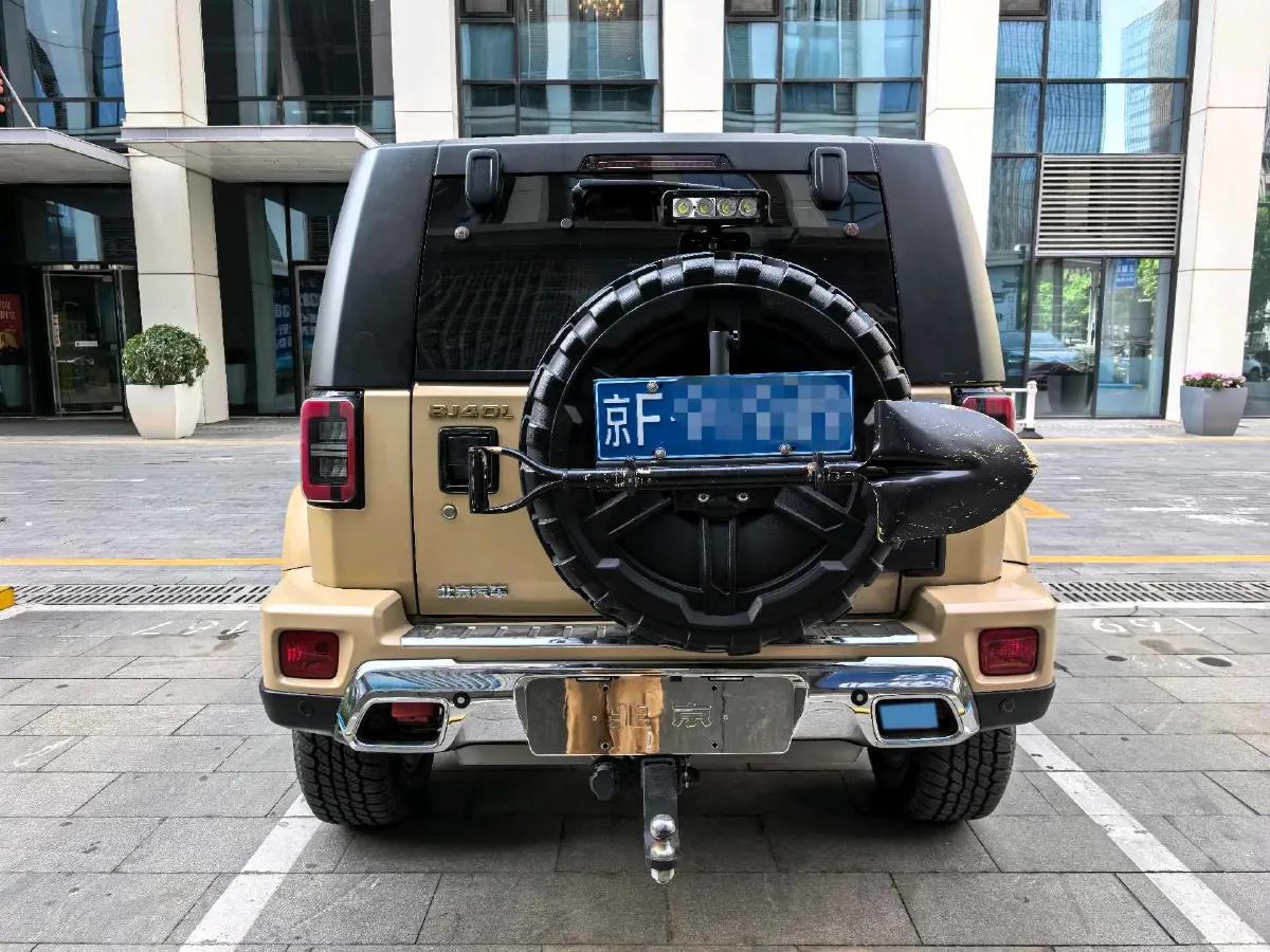 2021 Beijing BJ40 2.0T 224HP L4 8AT,autocango,china used car exporter,china ev exporter,chinese used car exporter,chinese used ev exporter