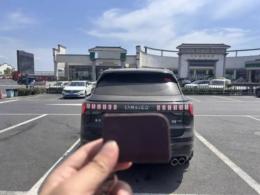 2021 LYNK&CO 09 EM-P 2.0T 254HP L4 8AT PHEV 18.83KWH,autocango,china used car exporter,china ev exporter,chinese used car exporter,chinese used ev exporter