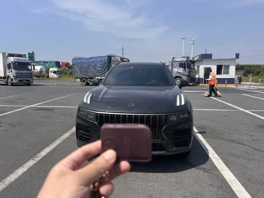 2021 LYNK&CO 09 EM-P 2.0T 254HP L4 8AT PHEV 18.83KWH,autocango,china used car exporter,china ev exporter,chinese used car exporter,chinese used ev exporter