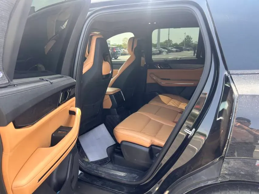 2021 LYNK&CO 09 EM-P 2.0T 254HP L4 8AT PHEV 18.83KWH,autocango,china used car exporter,china ev exporter,chinese used car exporter,chinese used ev exporter