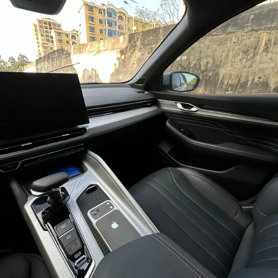 2023 Geely Preface 1.5T 181HP L4 7DCT,autocango,china used car exporter,china ev exporter,chinese used car exporter,chinese used ev exporter