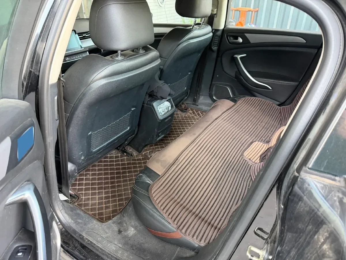 2017 Citroen C5 1.6T 167HP L4 6AT,autocango,china used car exporter,china ev exporter,chinese used car exporter,chinese used ev exporter