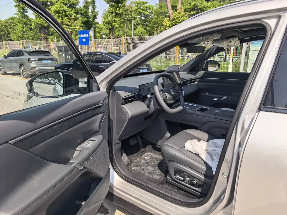 2026 DongFeng eπ eπ008 BEV,autocango,china used car exporter,china ev exporter,chinese used car exporter,chinese used ev exporter