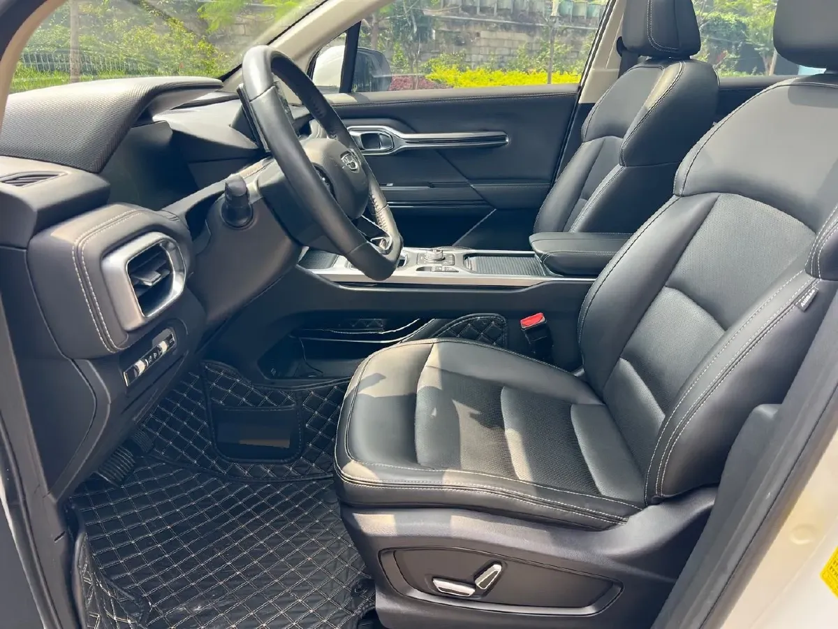 2020 Geely Okavango 1.8T 184HP L4 7DCT,autocango,china used car exporter,china ev exporter,chinese used car exporter,chinese used ev exporter