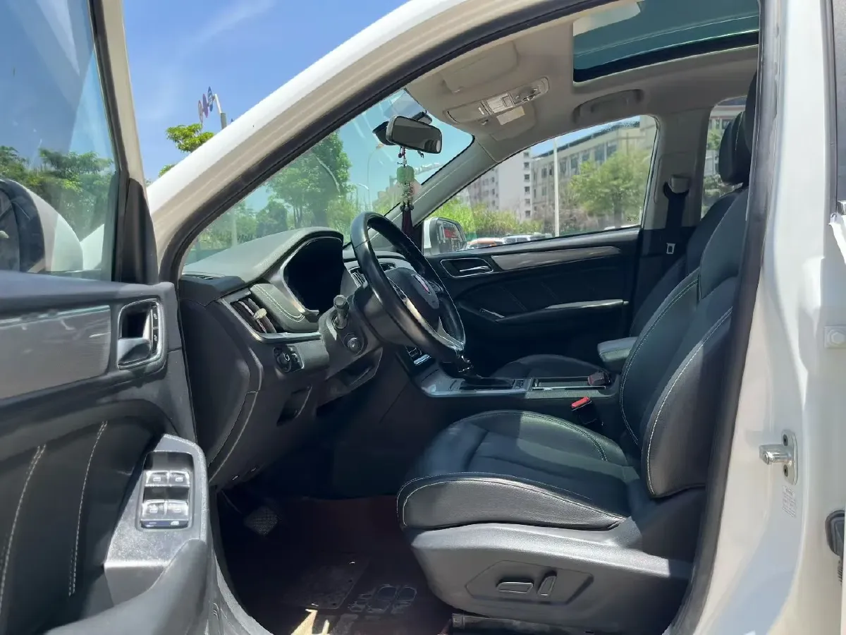 2018 Roewe RX5 1.5T 169HP L4 7DCT,autocango,china used car exporter,china ev exporter,chinese used car exporter,chinese used ev exporter