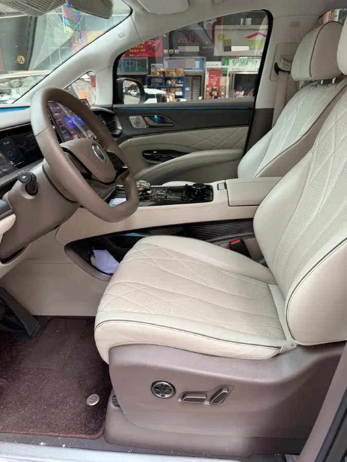 2022 Mercedes-Benz GLC Class 2.0T 197HP L4 9AT,autocango,china used car exporter,china ev exporter,chinese used car exporter,chinese used ev exporter