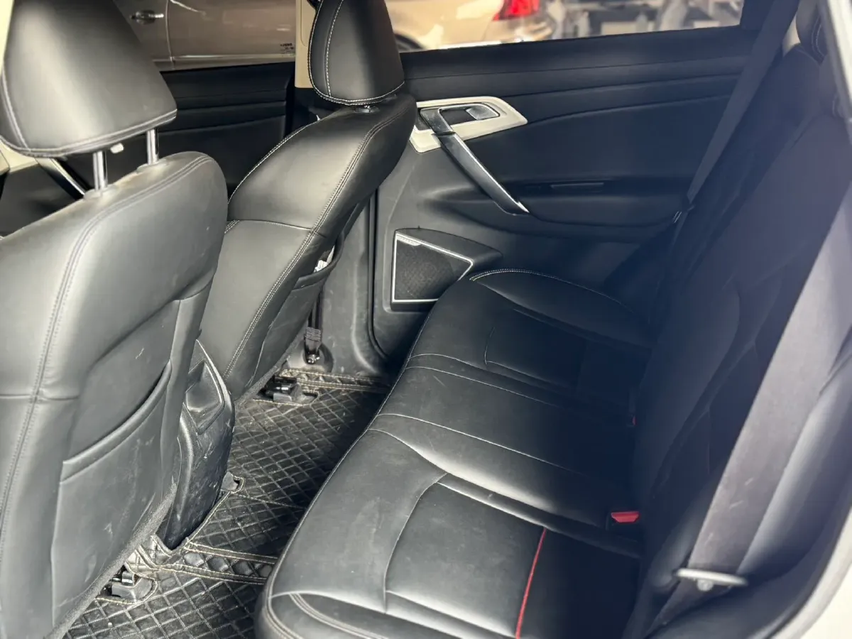 2020 Geely Azkarra 1.8T 163HP L4 6MT,autocango,china used car exporter,china ev exporter,chinese used car exporter,chinese used ev exporter