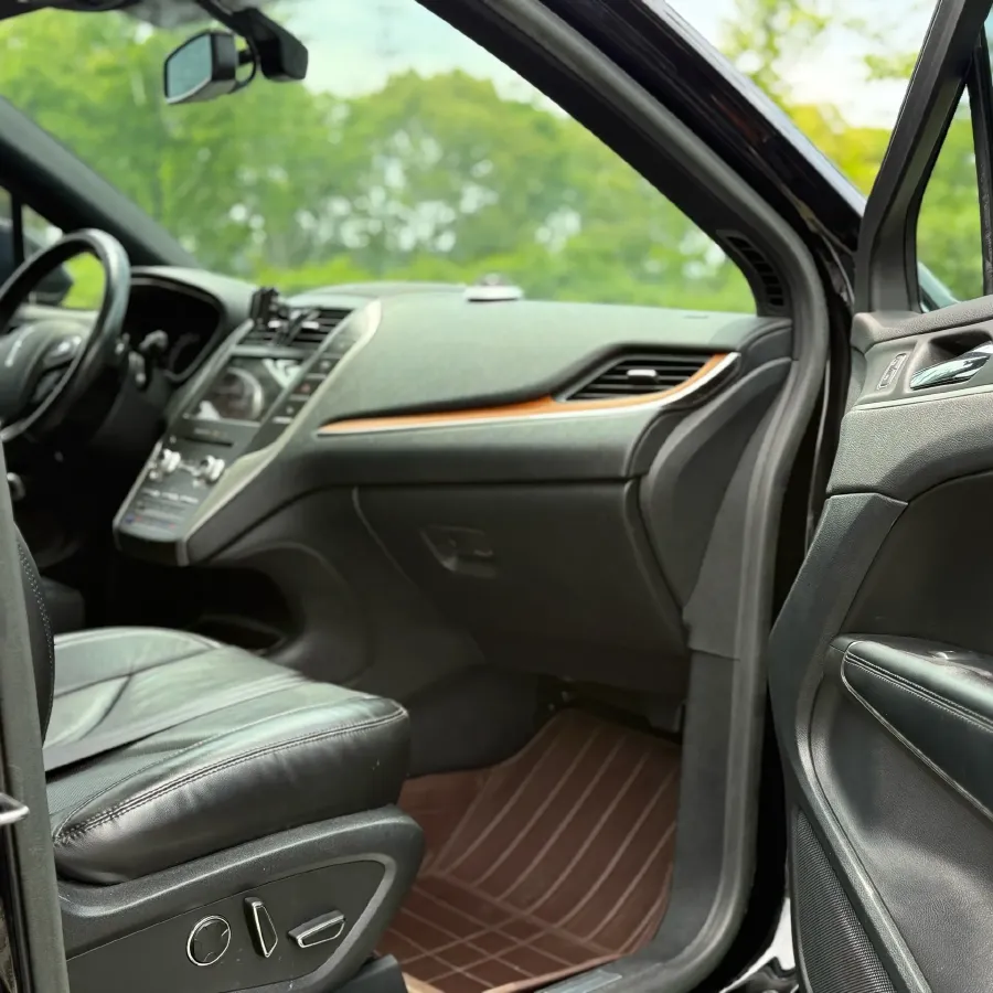 2019 Lincoln MKC 2.0T 253HP L4 6AT,autocango,china used car exporter,china ev exporter,chinese used car exporter,chinese used ev exporter