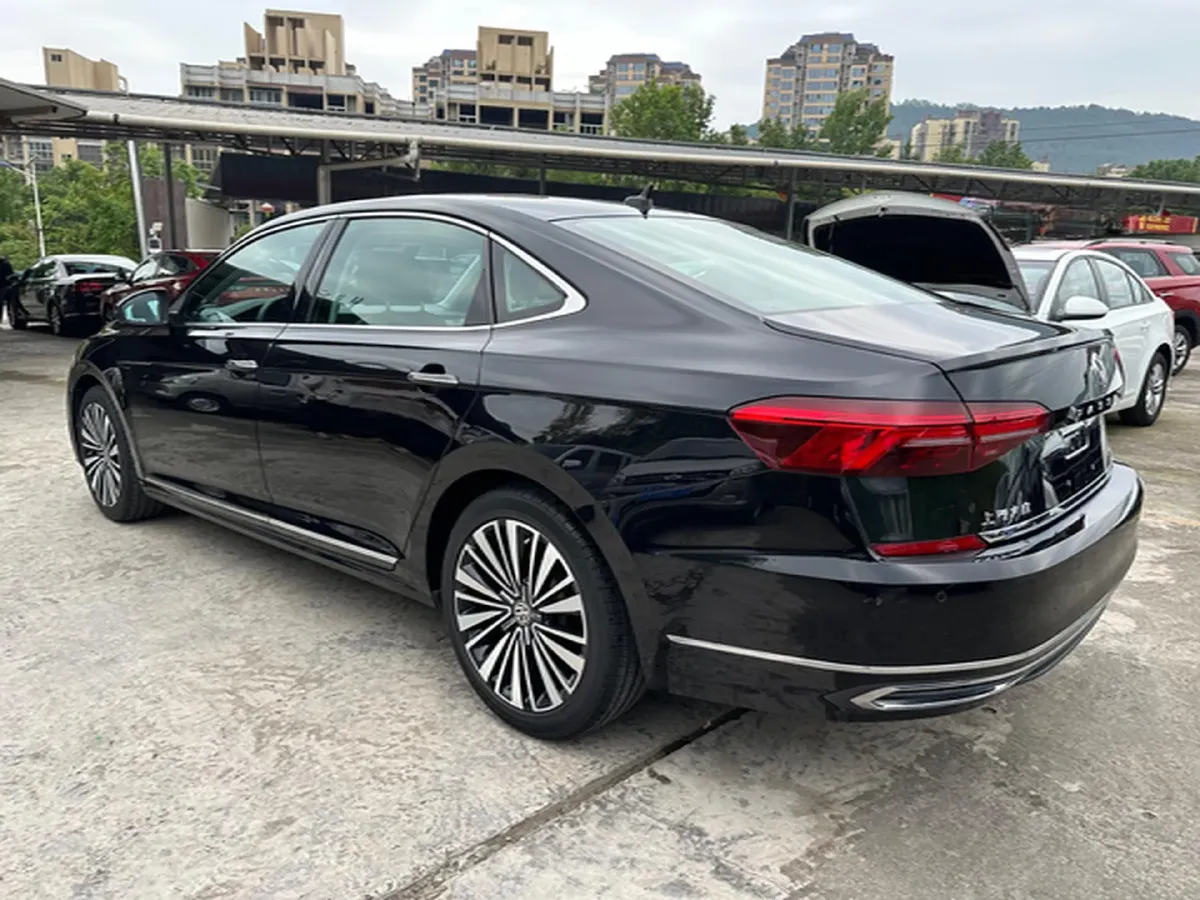 2020 Volkswagen Passat 2.0T 186HP L4 7DCT,autocango,china used car exporter,china ev exporter,chinese used car exporter,chinese used ev exporter