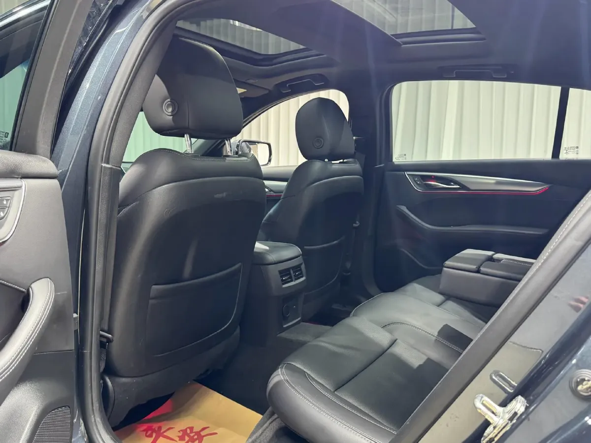 2022 Cadillac CT5 2.0T 237HP L4 10AT,autocango,china used car exporter,china ev exporter,chinese used car exporter,chinese used ev exporter