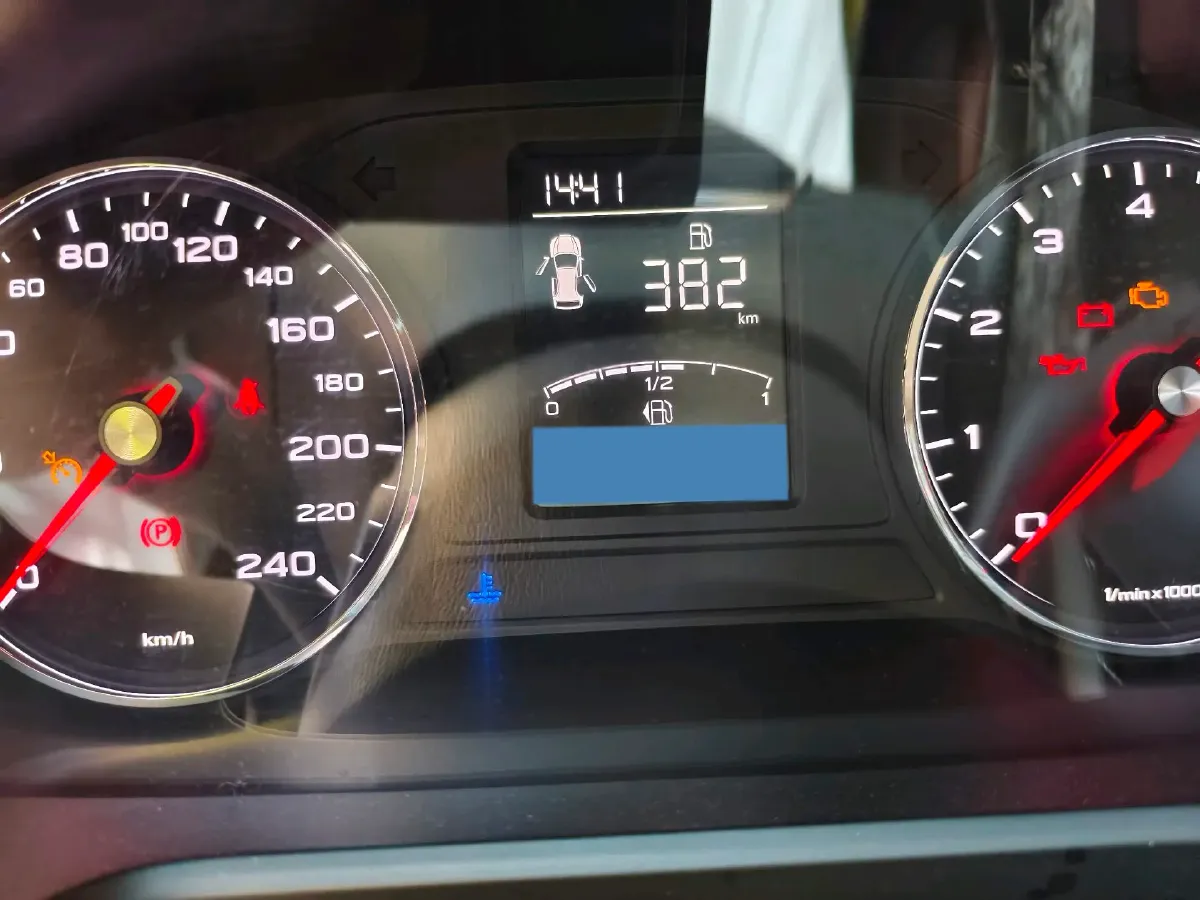 2018 Roewe RX5 1.5T 169HP L4 6MT,autocango,china used car exporter,china ev exporter,chinese used car exporter,chinese used ev exporter